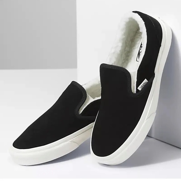 Vans Shoes - New Vans Classic Slip On Sneakers Cozy Hug